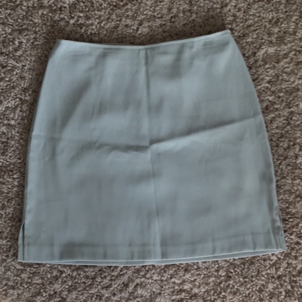 Light pistachio color skirt